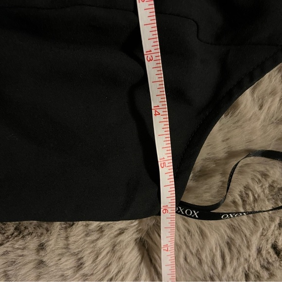 Black high neck lace detail top - Picture 5 of 6